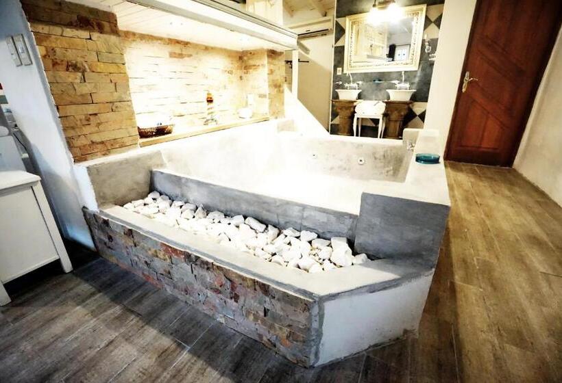 ویلای 1 خوابه, Villa Toscana Boutique Hotel  Adults Only