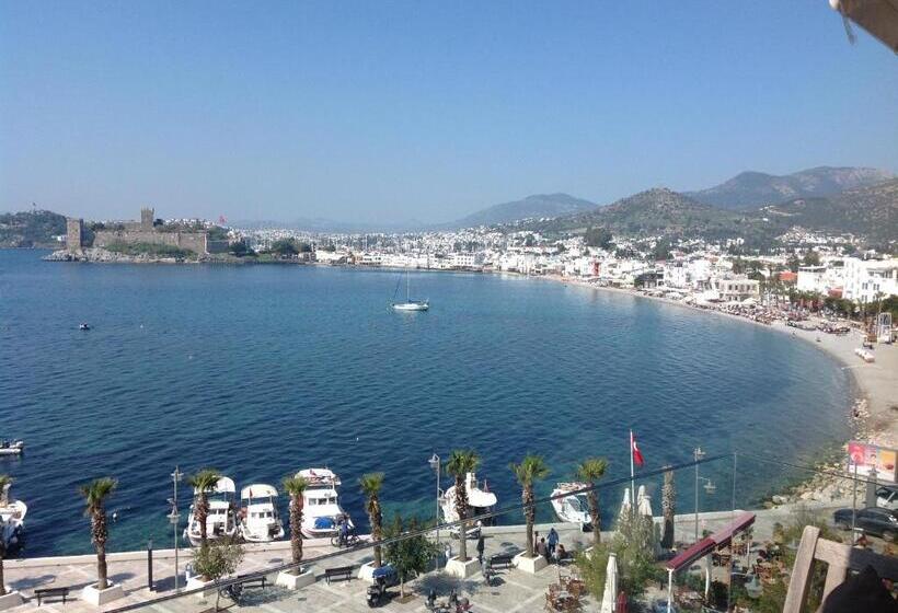Номер Deluxe с Балконом, Bodrum Gulet Otel