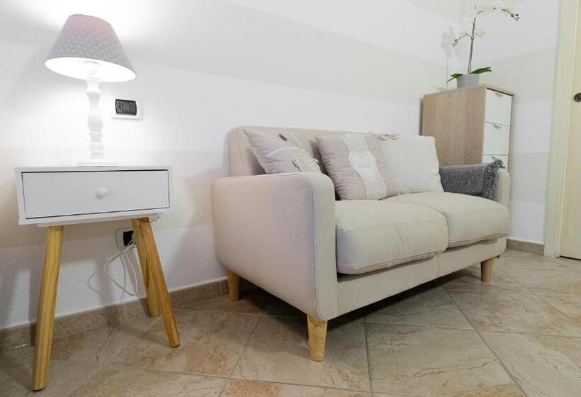 اتاق لوکس, Vento Mare Apartments