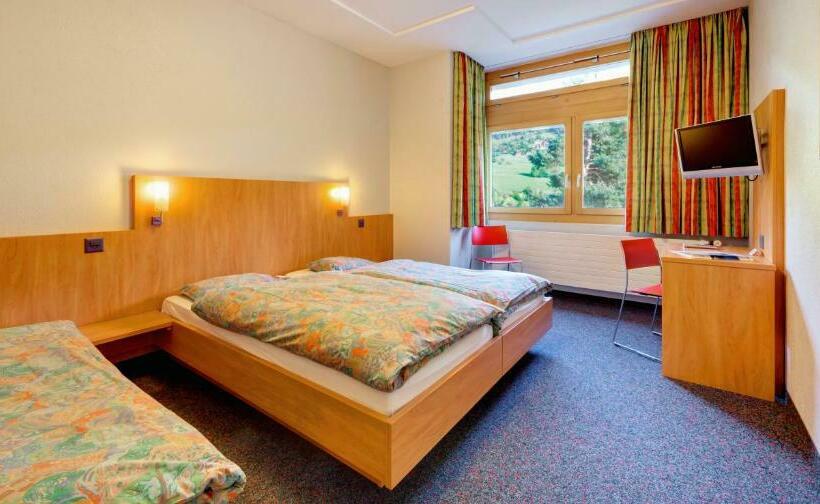 Номер Стандарт Трехместный, Sport Resort Fiesch, Garni Aletsch
