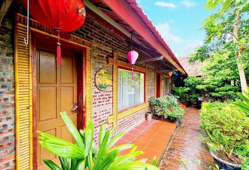 اتاق استاندارد با چشم‌انداز استخر, Tam Coc Little River Bungalow