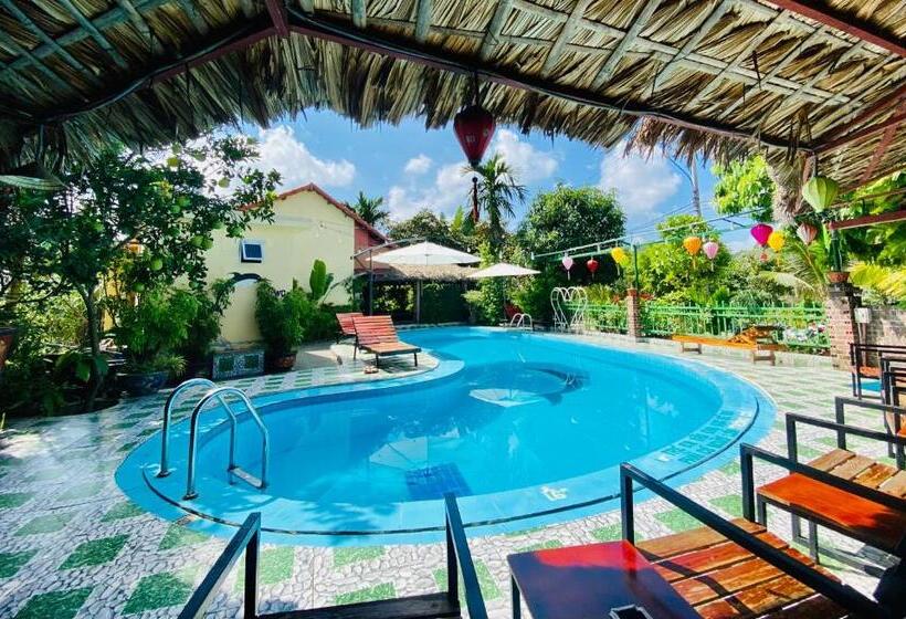 اتاق استاندارد با چشم‌انداز استخر, Tam Coc Little River Bungalow