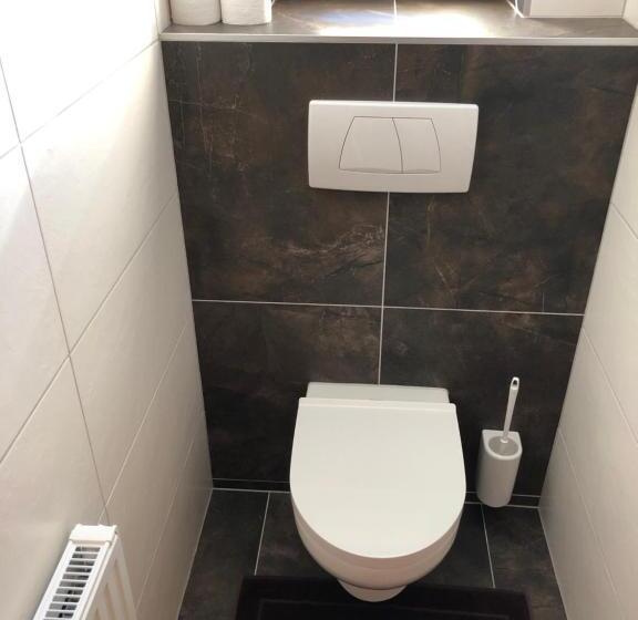 דירת שני חדרים עם מרפת, Garni Apart Wallamotta Silvretta Card Premium Betrieb