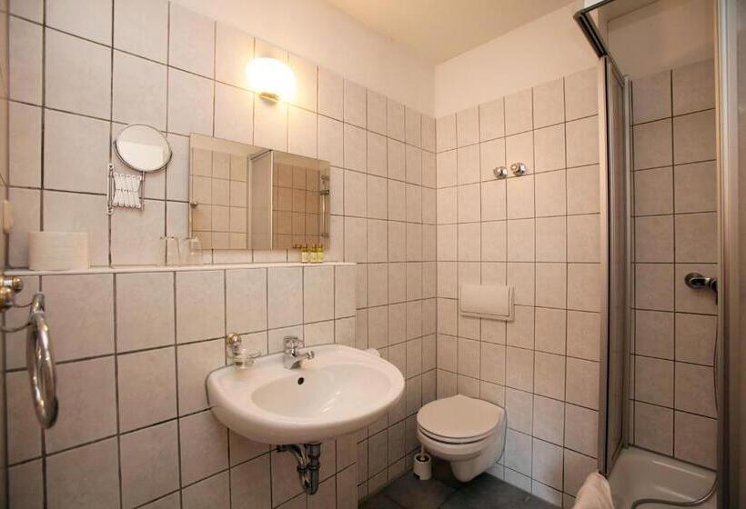 Семейный Номер, Gut Hotel Stadt Beelitz