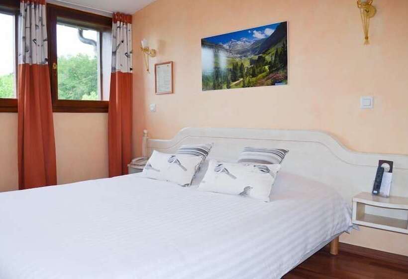 Номер Стандарт, Logis Hôtel Les 3b