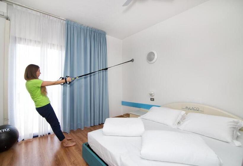 스탠다드 발코니 룸, Hi Hotels Riva