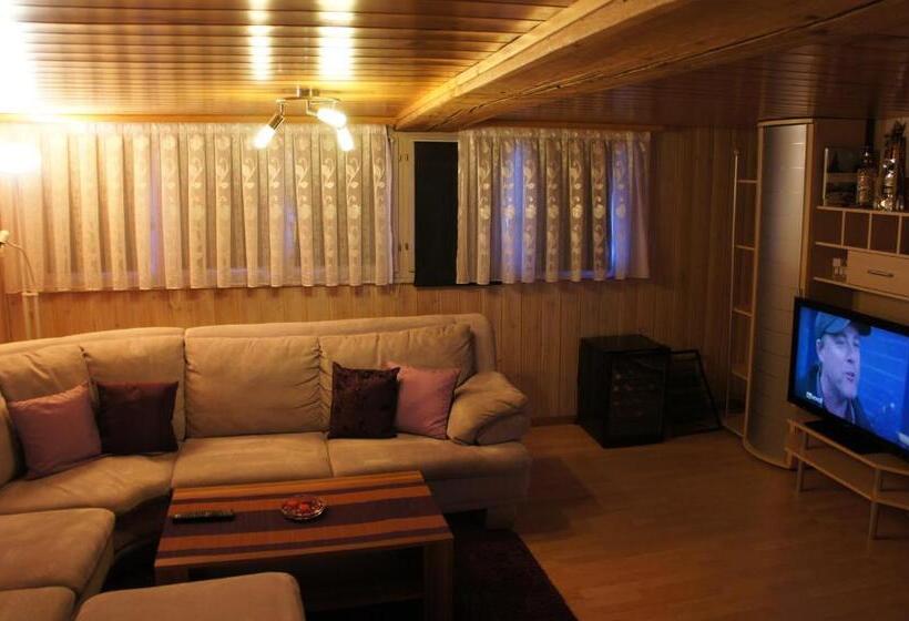 Family Suite, Petit Helvetia Budget