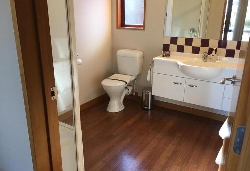 Апартаменты 2 Спальни, Settlers Boutique Motel