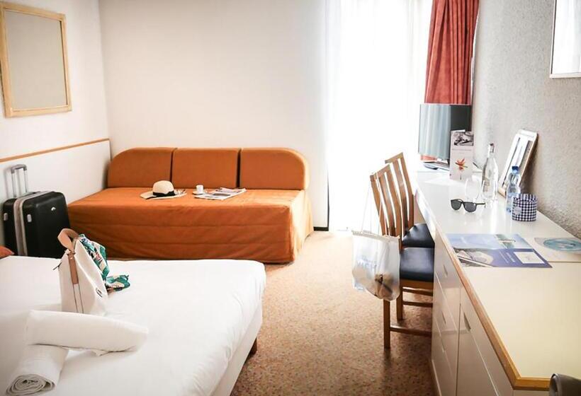 اتاق استاندارد, Hôtel Des Thermes Les Dômes