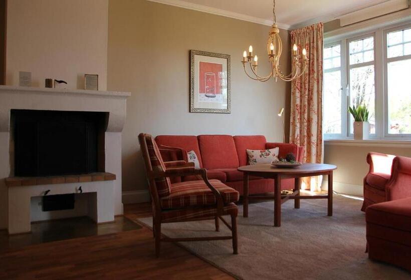 Полулюкс, Hestraviken Hotell & Spa