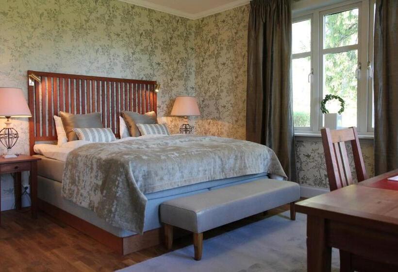 Полулюкс, Hestraviken Hotell & Spa
