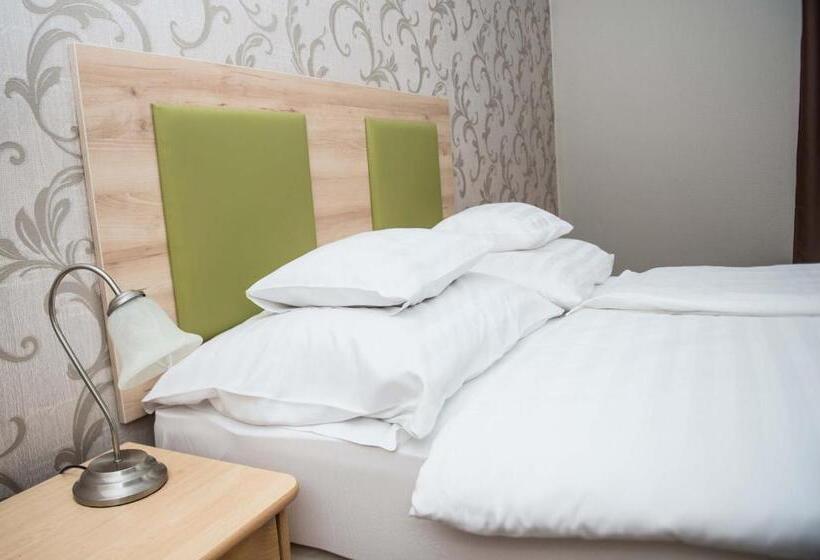 Номер Стандарт, Hozam Wellness és Apartman