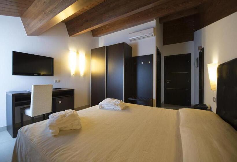 Quarto Deluxe, Iride & Spa