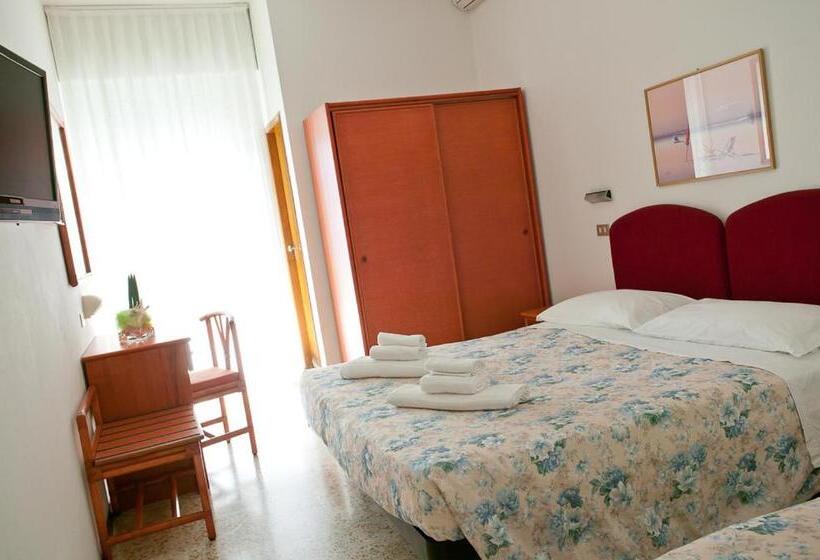 Quarto Triplo Comfort, Iride & Spa