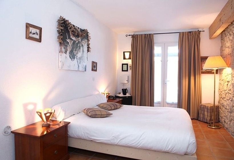 Номер Стандарт, Logis Hôtel & Spa Déjeunez Sous L Arbre