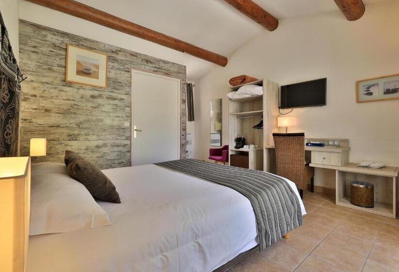 Номер Стандарт, Logis Hôtel & Spa Déjeunez Sous L Arbre