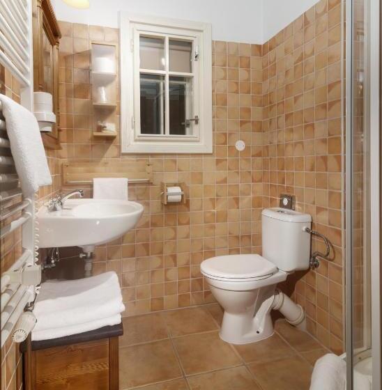 اتاق استاندارد, Pod Jasany