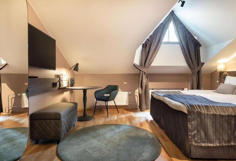Стандартный Номер Кровать Кинг, Scandic Vaasa