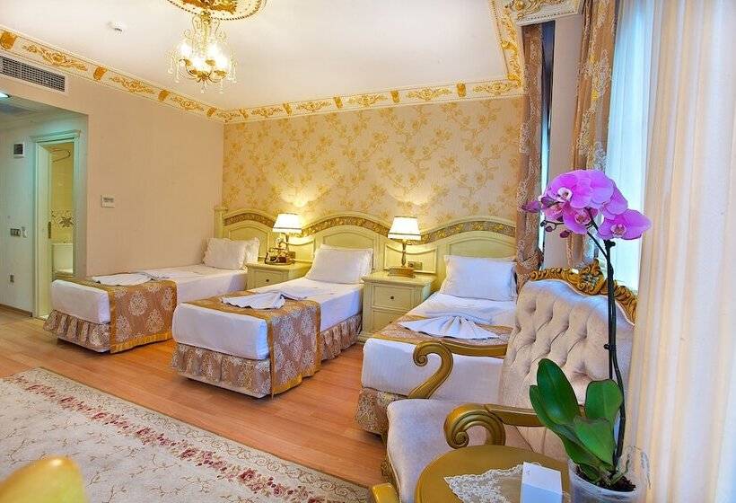 اتاق استاندارد سه نفره, White House Hotel Istanbul