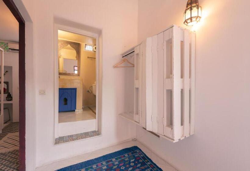 Номер Стандарт, Riad Dar Nawfal