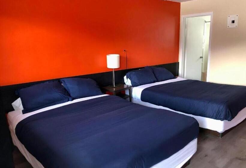 Номер Стандарт, Canterbury Inn