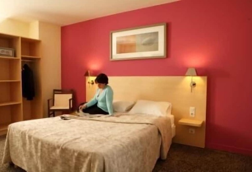 스탠다드 트리플 룸, Ibis Styles Morlaix
