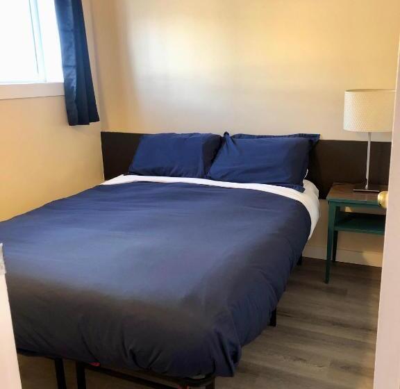 Люкс 2 Спальни, Canterbury Inn