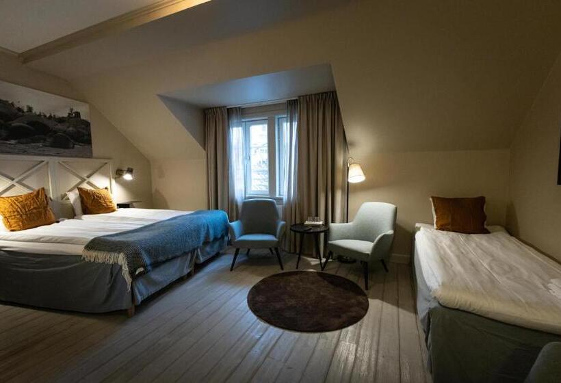 Семейный Номер, åtellet Hotell