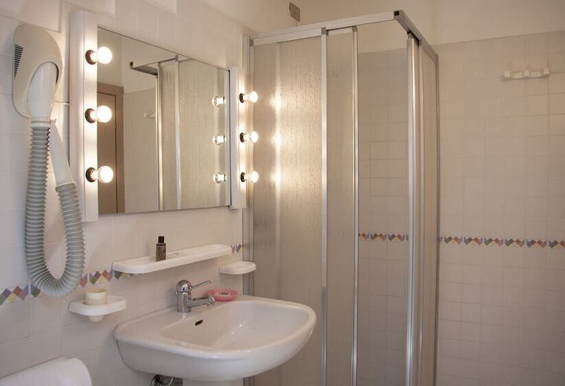 Quarto Ático, Ca' Serena