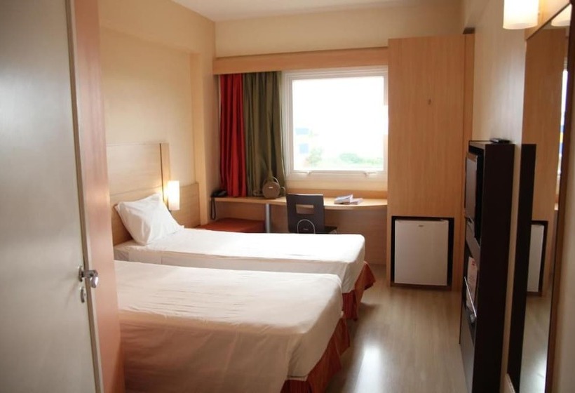 Номер Стандарт, Ibis Vitoria Da Conquista