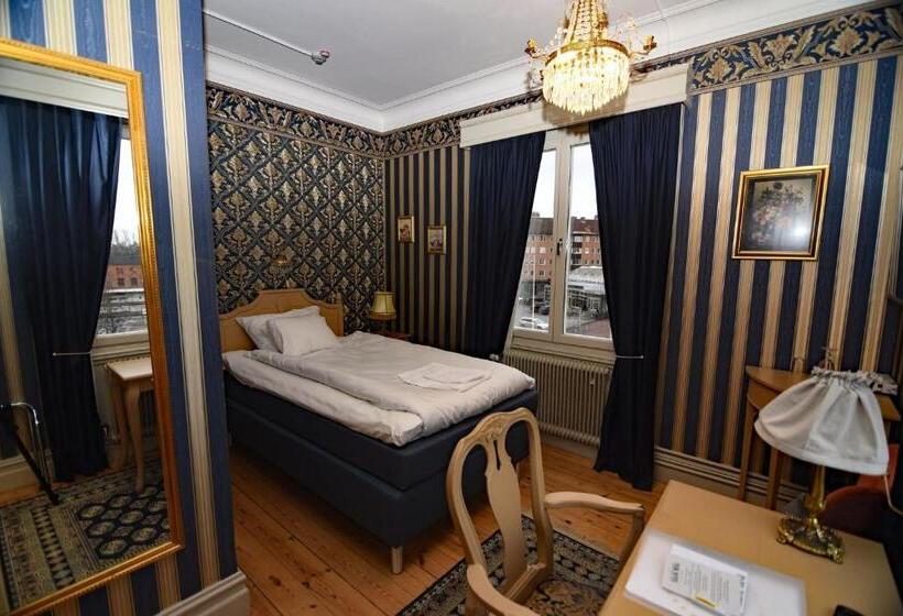 Номер Стандарт Индивидуальный, Park Hotel Linköping Fawlty Towers