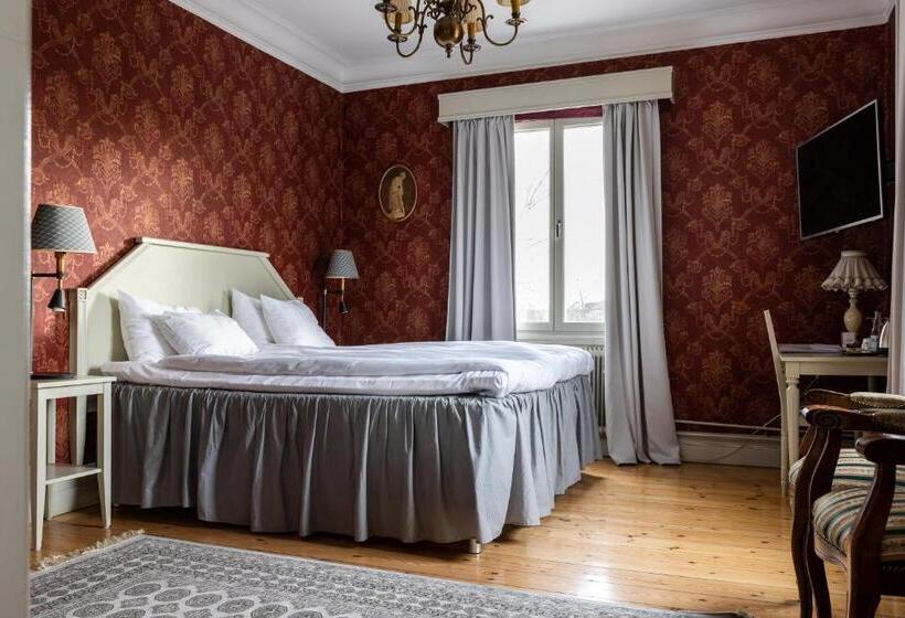 Номер Комфорт, Park Hotel Linköping Fawlty Towers