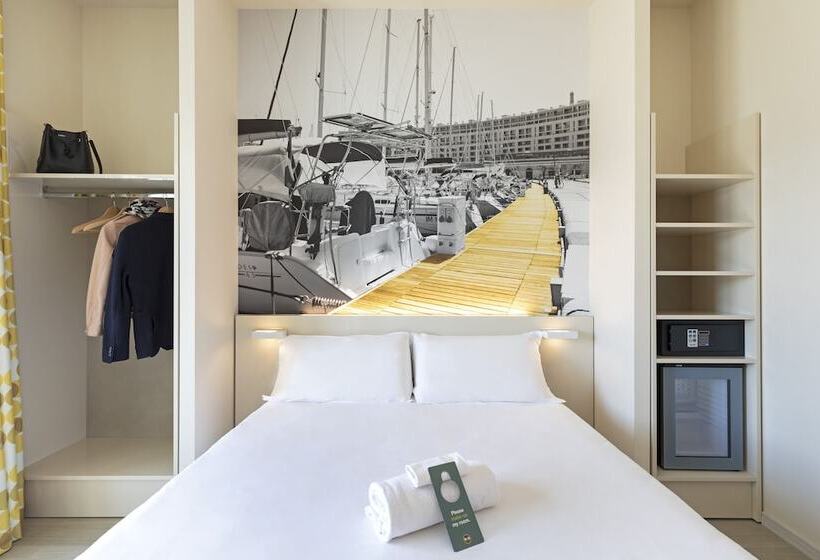 اتاق استاندارد با چشم‌انداز دریا, B&b Hotel Savona