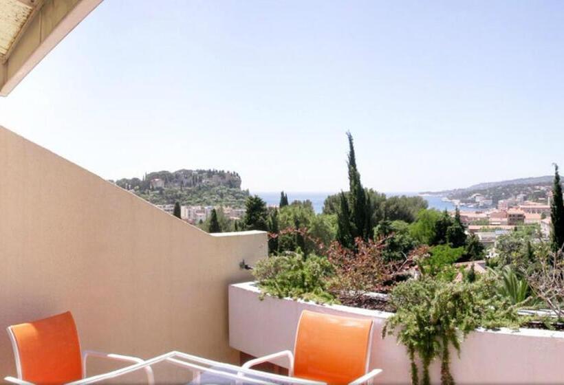 اتاق دوبلکس, Royal Cottage