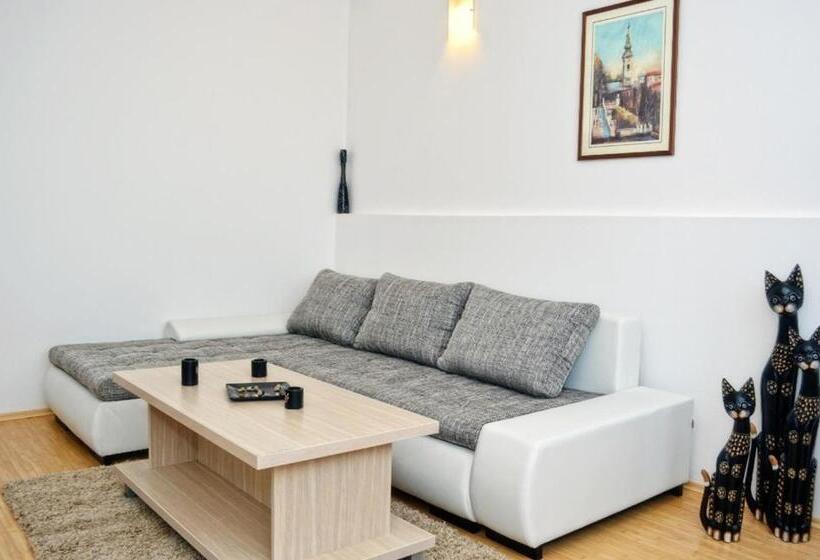 آپارتمان 1 خوابه با بالکن, Garni Hotel Hamburg