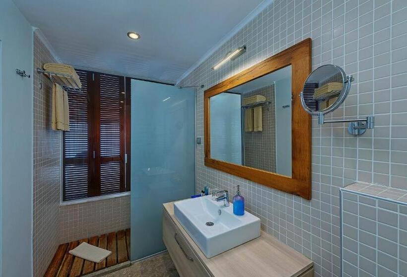 Номер Superior с Террасой, Doria Hotel Yacht Club Kaş