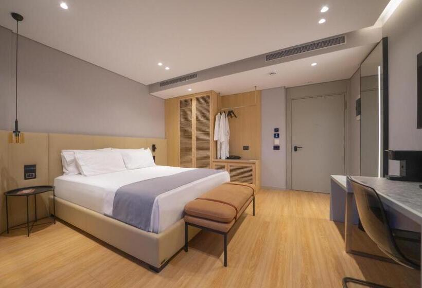 片側に海が見えるデラックスルーム, Yacht Premium