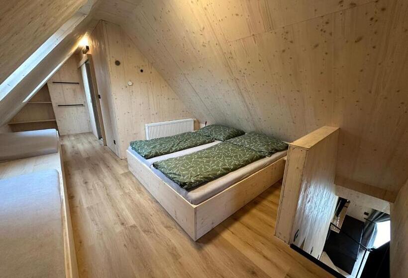디럭스 패밀리 룸, Penzion A Restaurace Pod Sjezdovkou