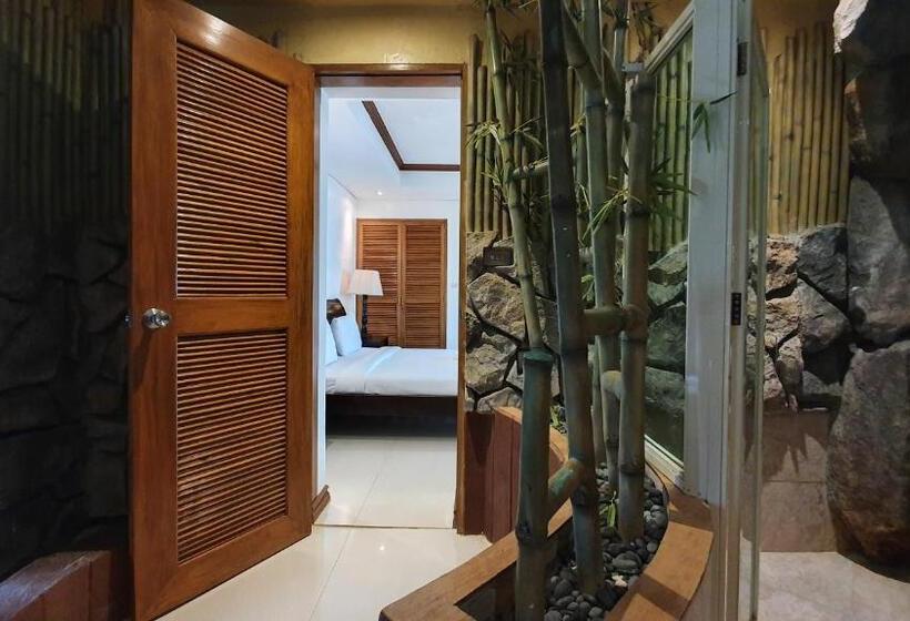 סוויטה דלוקס, Pinjalo Resort Villas   Jade Hill Project Property Development