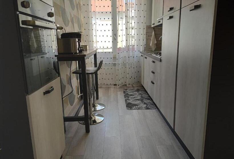 اتاق لوکس خانوادگی, Affittacamere Rosita Recanati