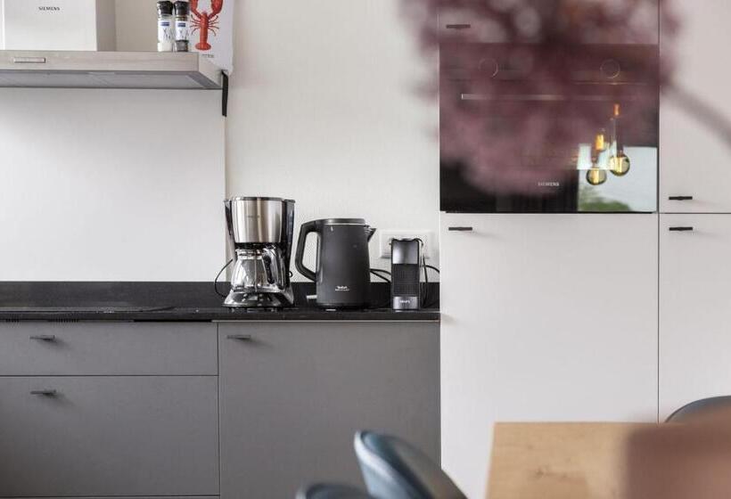 침실 4개 아파트, Vakantie Appartement   Sneekermeer