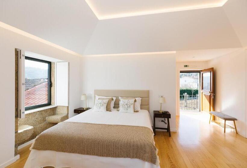 استودیوی استاندارد, Casa Vieira Lobo
