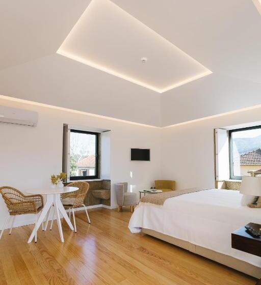 استودیوی استاندارد, Casa Vieira Lobo