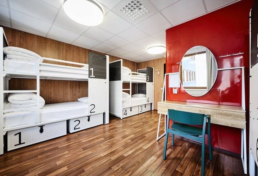 Семейный Номер, Generator Stockholm
