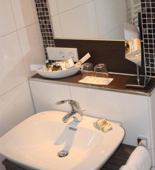 اتاق استاندارد, Lupinenhotel Bodensee