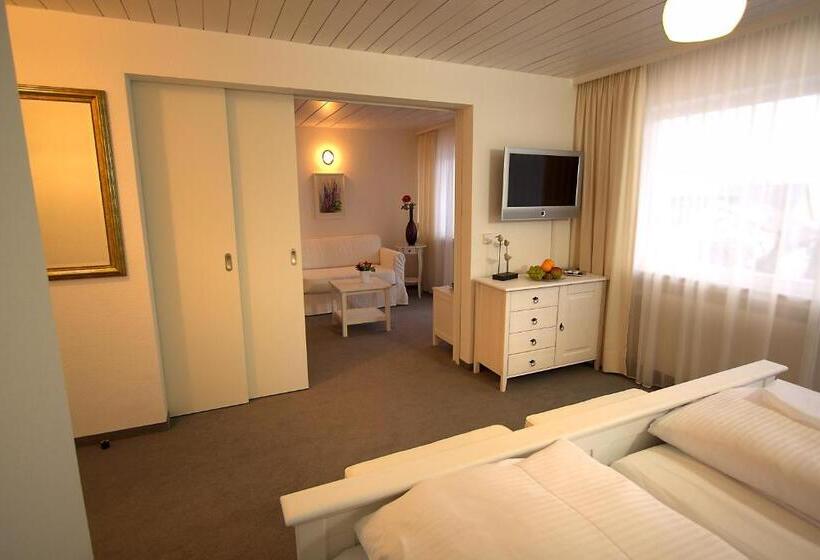 سوییت جونیور, Lupinenhotel Bodensee