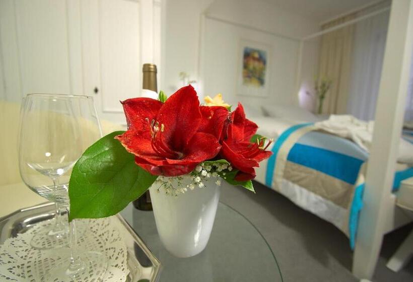 اتاق استاندارد با بالکن, Lupinenhotel Bodensee