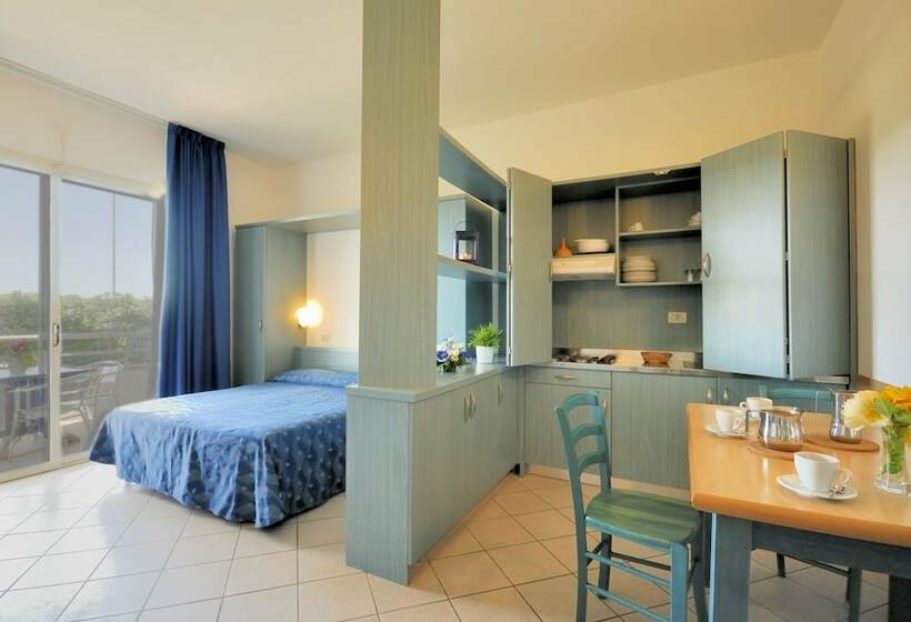 Апартаменты 1 Спальня, La Cecinella Apartments