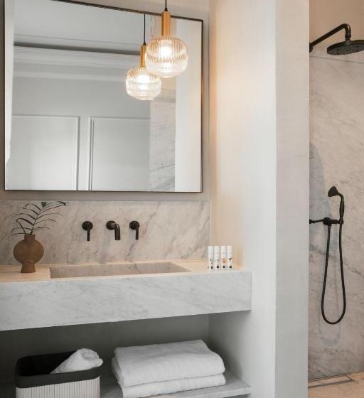 Номер Deluxe с Балконом, Castro Hotel Syros