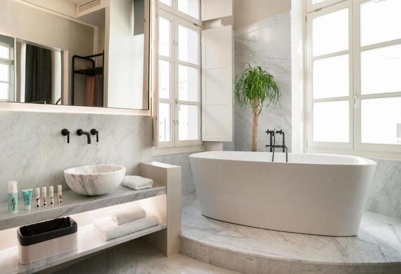 Люкс Повышенной Комфортности, Castro Hotel Syros